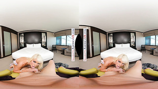 Killer Blond Sweetie, Bree Brooks, Gives You A Wild Adult movie star Rail