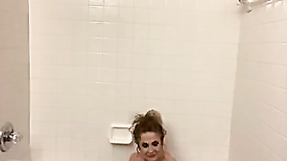 Ranay G-Bowls Bathing