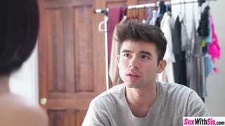 Teenage compares step-dads pipe with brother