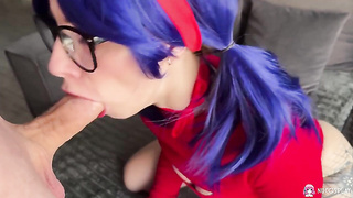 Red-hot Sweet Woman Vicki Gets A Spear And Likes It.