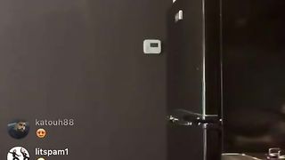 Instagram Thot “rozay Molly” Showcasing Globes and Muff on Live