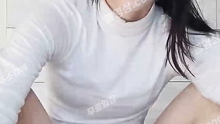 6134 상황극 많이 하는 가면녀 소희 소히짱 스타킹 찢고 딜도자위 1 Korea 텔레 UUB892
