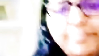 Phat Indian chick witnesses man meat getting off and popshot on web cam