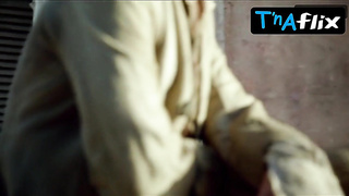 Jessica Parker Kennedy Girl-girl, Culo Gig in Black Sails
