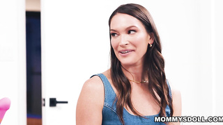 Daughters three way with step-mother Katrina Colt