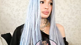 From the Crypt to Your Screen Gothgirl