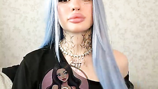 From the Crypt to Your Screen Gothgirl