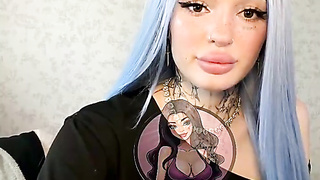 From the Crypt to Your Screen Gothgirl