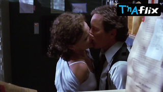 Dina Meyer Orbs Vignette In Wild Things: Diamonds In The Rock hard