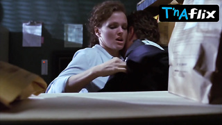 Dina Meyer Orbs Vignette In Wild Things: Diamonds In The Rock hard