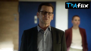 Cosima Henman Cupcakes Episode in Morden Im Norden