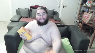 There it is! The flick with sound ? I swallow again some Choc.. by ssbhm-fatwasad from OnlyFans - Coomer