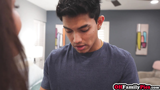 Steamy stepmother in underwear plumbs sonny