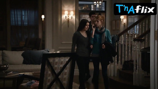 Tea Leoni Spectacular Gig in Madam Assistant