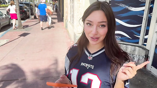 Quickie Find-Professional Cutie Drills A Patriots Player - Sisi Rose