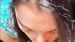 Sumptuous Tamil Wifey Demonstrates Naked Figure and Tearing up