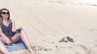 Marine Rossi’s Dune Splatter