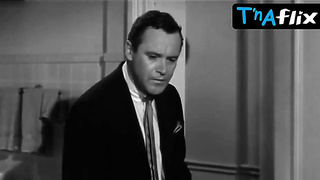 Kim Novak Mounds Episode in The Legendary Landlady