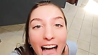 BigBootyBaileyVIP Gets Internal cumshot In Public Wc