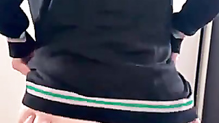 teen LaurelHoneyyy Receives A Facial cumshot After Romp