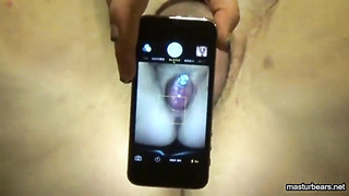 Obese cougar Sarah inflates cunt and drains