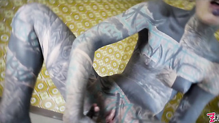 Alternative TAT Model Tugging With Giant Fucktoy