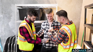 Blain OConnor and Hatler plumbs Jonathan Tylor