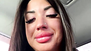 Bizarre School Chick Demonstrates Muff in Truck Close-up