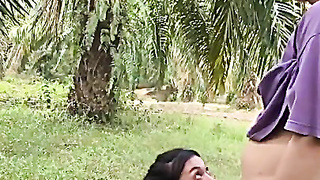 Yang Lagi Viral Ibu Tiri Dan Anak Tiri Ngewe Di Kebun Sawit.