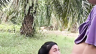 Ibu Tiri Dengan Anak Tiri Di Kebun Sawit