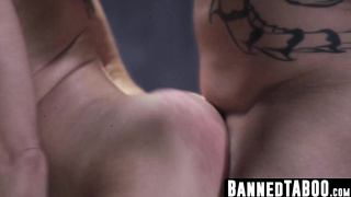 Helena Locke enticed in studio by Derrick Pierce's hard-core vid