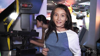 Smashing A Torrid Chick In A Game Bedroom - Veronica Church