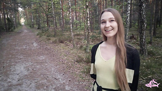 Beautiful nympho in the woods made me jism in her jaws