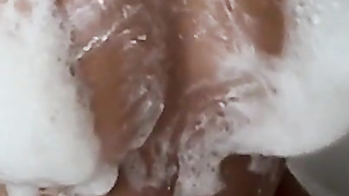 Claire Stone Naked B-day Bouncy Bathtub PPV Vid Leaked
