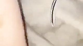 Iniyot Si Gf Sa Loob Ng Duyan