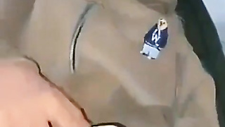 Iniyot Si Gf Sa Loob Ng Duyan