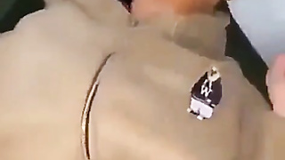 Iniyot Si Gf Sa Loob Ng Duyan