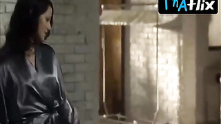 Annie Clark Luxurious Vignette in Degrassi: The Next Generation