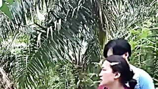 Thai Village Dame Screwing In Her Backyard