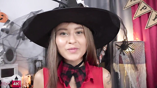 Skye Young - Man Analyzed Gf On Halloween (amanda thickk, mizuki yayoi, raya steele, vega thompson, yuumeilyn)