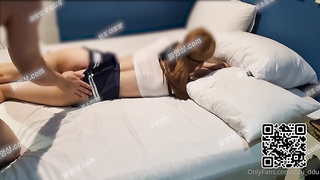 6272 온리팬스 ddu ddu 마사지 고수 초대남의 손길과 좆에 살살녹는 여친 1 Korea 텔레 UUB892