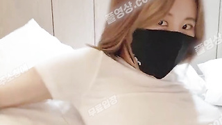 6713 FC2 슬렌더 몸매의 세나쨩 몇 번이고 격하게 절정에 달함 임신할 정도로 질내 사정 연발 four Korea 텔레 UUB892
