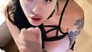 lydiaghost deep throat and spunk in her gullet