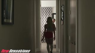 Katie Kush Lets him Perceive how Cock-Squeezing her Cunny is