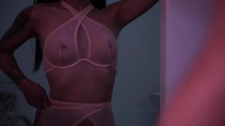 Sizzling Duo Smashes