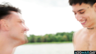 Angel Elias and Enzo Muller No condom Activity on a Boat