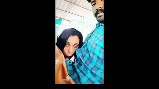 Uber-sexy Indian viral dame mms
