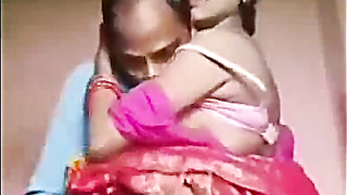 Indian Vlg Bhabhi Flashes Funbags and Honeypot on VC