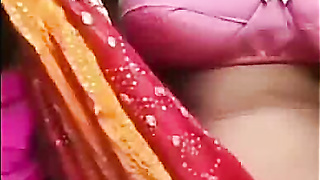 Indian Bhabhi Demonstrates Her Huge Bra-stuffers