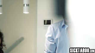 Curly smallish COUGAR xxx anal